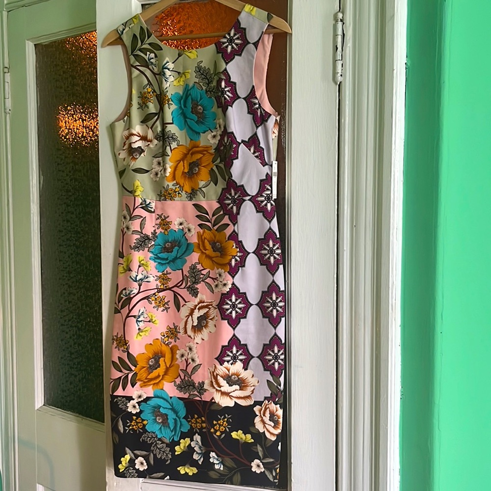 Maeve by Anthropologie Floral Shift Dress with Cut-Out Back